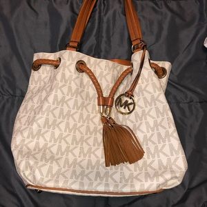 Michael Kors purse